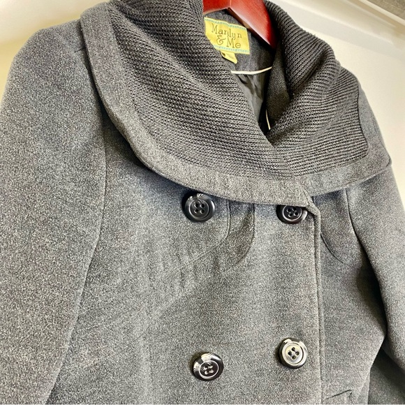 Marley & Me Jacket - Picture 4 of 8